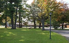 Rideau Heights Inn